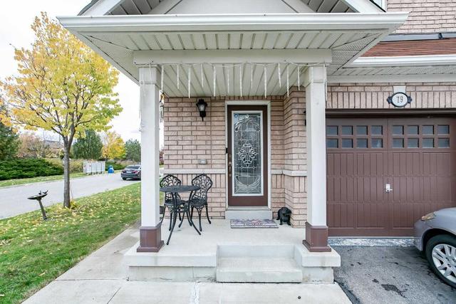 79 Crystalview Cres, House semidetached with 3 bedrooms, 3 bathrooms and 3 parking in Brampton ON | Image 19