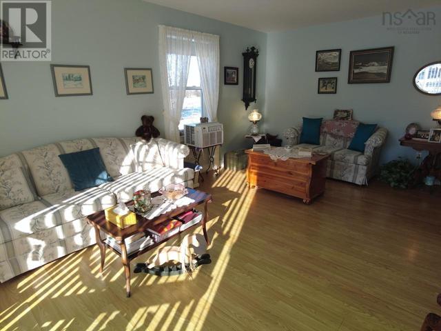 122 Pleasant Street E, House other with 0 bedrooms, 0 bathrooms and null parking in Amherst NS | Image 33