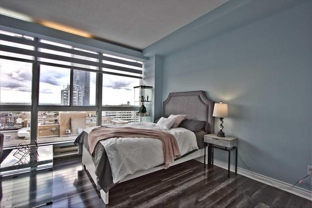 1002 - 7 Broadway Ave, Condo with 2 bedrooms, 2 bathrooms and 1 parking in Toronto ON | Image 1