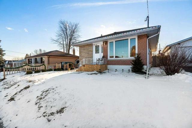 1330 Minden St, House detached with 3 bedrooms, 2 bathrooms and 2 parking in Oshawa ON | Image 14