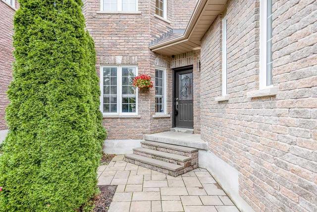 86 Joseph Cres, House detached with 3 bedrooms, 3 bathrooms and 6 parking in Barrie ON | Image 11