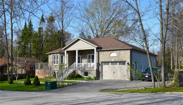 123 41st St N, House detached with 2 bedrooms, 3 bathrooms and 5 parking in Wasaga Beach ON | Image 12