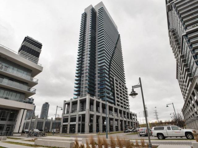 Uph 06 - 16 Brookers Lane, Condo with 2 bedrooms, 2 bathrooms and 2 parking in Toronto ON | Image 1