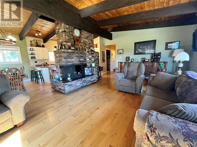 530 Highway 5a, House detached with 3 bedrooms, 2 bathrooms and null parking in Okanagan Similkameen H BC | Image 18