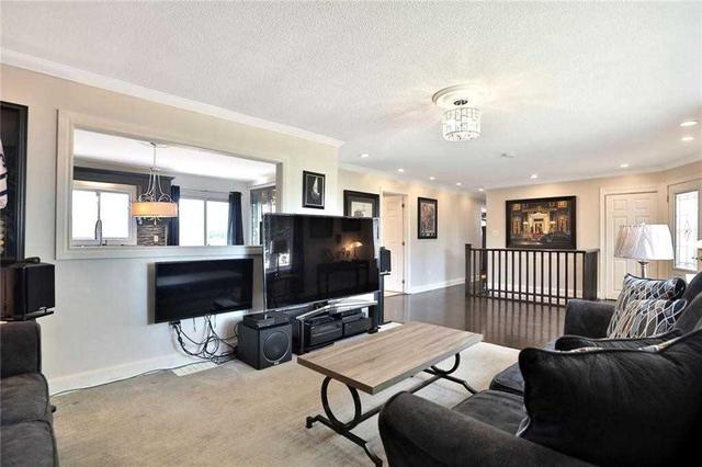 9382 Silver St, House detached with 2 bedrooms, 1 bathrooms and 15 parking in West Lincoln ON | Image 5