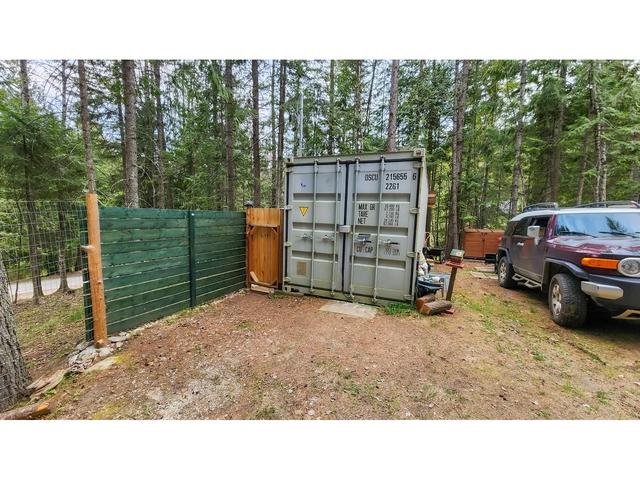 5745 Longbeach Road, House detached with 0 bedrooms, 0 bathrooms and 6 parking in Central Kootenay E BC | Image 51