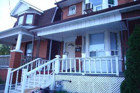 809 Dupont St, House semidetached with 3 bedrooms, 2 bathrooms and null parking in Toronto ON | Image 1