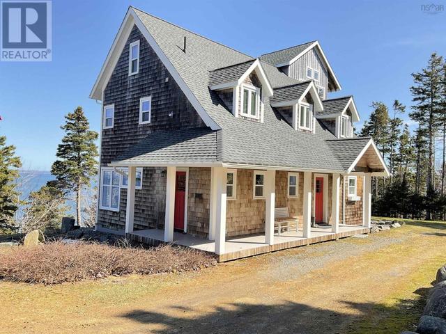 6950 Highway16, House detached with 3 bedrooms, 2 bathrooms and null parking in Guysborough NS | Image 2