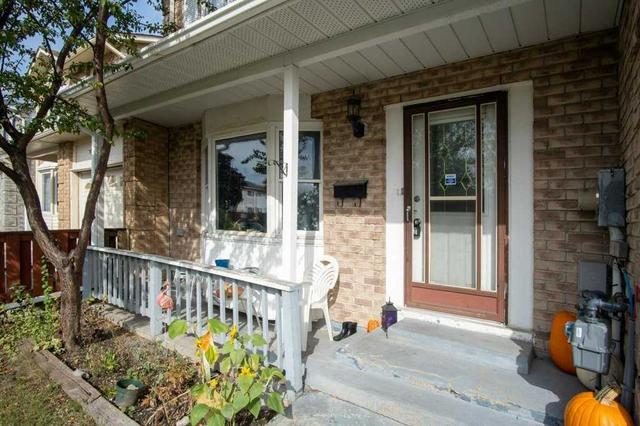 95 Briarwood Ave, House attached with 3 bedrooms, 3 bathrooms and 3 parking in Toronto ON | Image 21