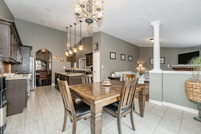 56 Bowen Drive, House detached with 3 bedrooms, 2 bathrooms and null parking in Guelph ON | Image 9