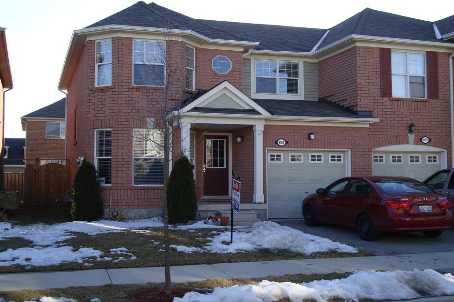 861 Shepherd Pl, House semidetached with 3 bedrooms, 3 bathrooms and 1 parking in Milton ON | Image 1