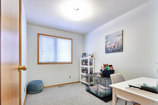 78 Seven Persons Crescent Sw, House detached with 3 bedrooms, 2 bathrooms and 1 parking in Medicine Hat AB | Image 17