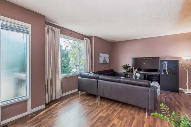 156 Deerview Way Se, Home with 3 bedrooms, 1 bathrooms and 1 parking in Calgary AB | Image 6