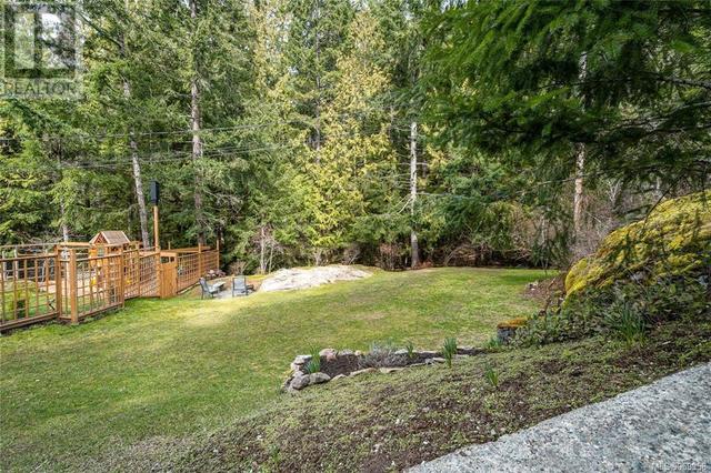 5216 Stag Rd, House detached with 4 bedrooms, 4 bathrooms and 6 parking in Highlands BC | Image 41