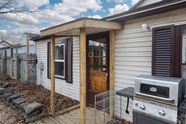 88 Consecon Main St, House detached with 2 bedrooms, 1 bathrooms and 4 parking in Prince Edward County ON | Image 27