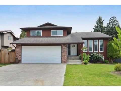 3358 Mierau Street, House detached with 4 bedrooms, 3 bathrooms and 5 parking in Abbotsford BC | Card Image
