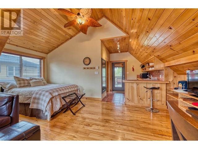 7390 Fintry Delta Road, House detached with 3 bedrooms, 3 bathrooms and 8 parking in Central Okanagan West BC | Image 42