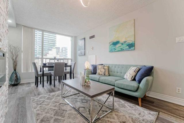 1106 - 92 King St E, Condo with 2 bedrooms, 2 bathrooms and 1 parking in Toronto ON | Image 11