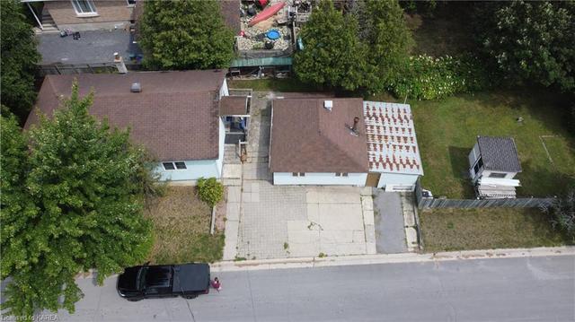 1211 Montreal Street, House detached with 3 bedrooms, 1 bathrooms and 3 parking in Kingston ON | Image 23