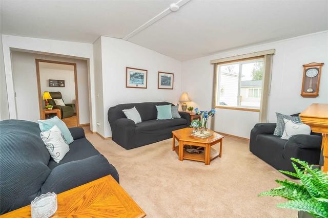 35 Water St, Condo with 2 bedrooms, 1 bathrooms and 2 parking in Puslinch ON | Image 20
