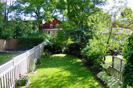 81 Taunton Rd, House attached with 3 bedrooms, 4 bathrooms and 2 parking in Toronto ON | Image 9