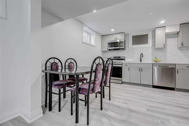 85 Ridgehill Dr, House detached with 3 bedrooms, 4 bathrooms and 5 parking in Brampton ON | Image 15