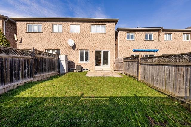 59 Lander Cres, House attached with 3 bedrooms, 4 bathrooms and 3 parking in Vaughan ON | Image 25