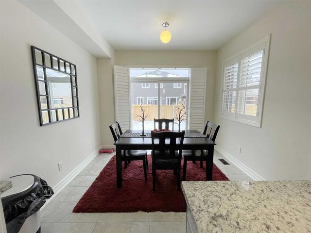 165 Wagner Cres, House attached with 4 bedrooms, 3 bathrooms and 5 parking in Essa ON | Image 14