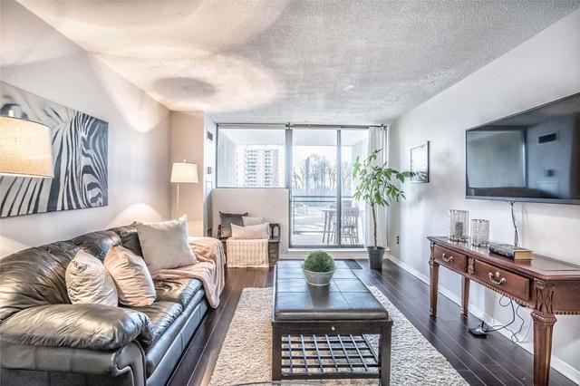 312 - 99 Blackwell Ave, Condo with 1 bedrooms, 1 bathrooms and 1 parking in Toronto ON | Image 3
