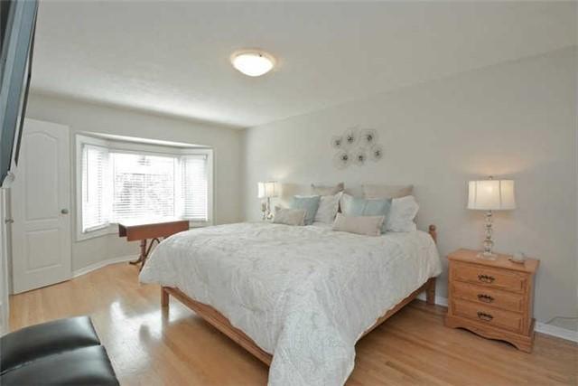 86 Kennett Dr, House detached with 4 bedrooms, 3 bathrooms and 2 parking in Whitby ON | Image 10