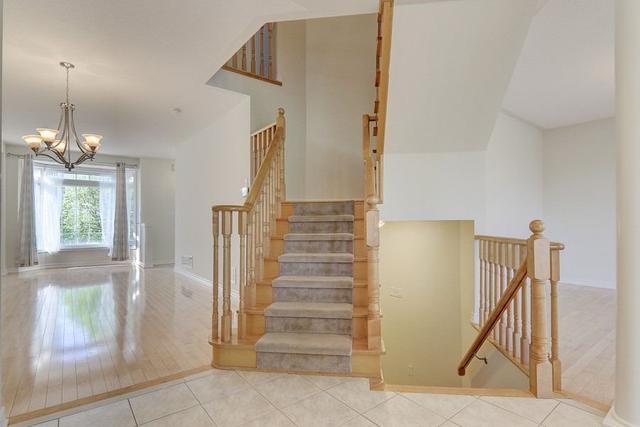176 Gauguin Ave, House detached with 3 bedrooms, 4 bathrooms and 3 parking in Vaughan ON | Image 2