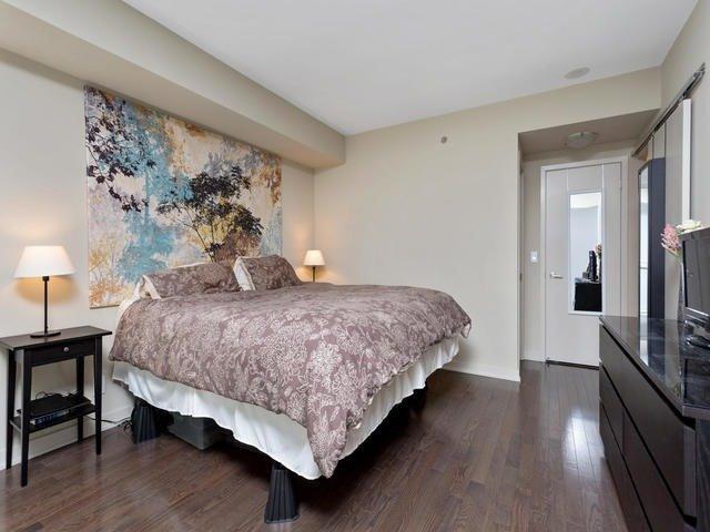uph14 - 21 Nelson St, Condo with 1 bedrooms, 2 bathrooms and 1 parking in Toronto ON | Image 12