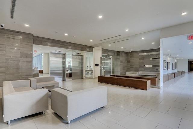 s828 - 112 George St, Condo with 2 bedrooms, 2 bathrooms and 1 parking in Toronto ON | Image 38