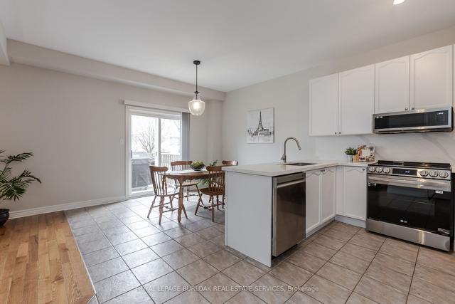 5225 Garland Cres, House detached with 3 bedrooms, 4 bathrooms and 2 parking in Burlington ON | Image 11