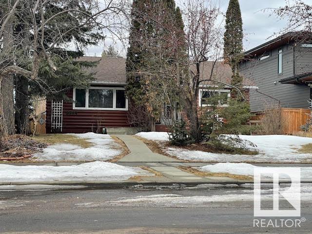 9704 143 St Nw Nw, House detached with 3 bedrooms, 1 bathrooms and null parking in Edmonton AB | Image 2