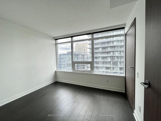 1703 - 19 Bathurst St, Condo with 1 bedrooms, 1 bathrooms and 0 parking in Toronto ON | Image 4