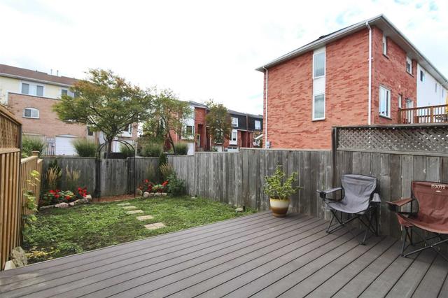 4 William Curtis Circ, Townhouse with 3 bedrooms, 2 bathrooms and 1 parking in Newmarket ON | Image 13