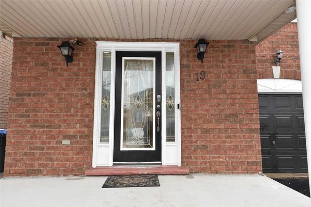 19 Tideland Dr, House detached with 4 bedrooms, 4 bathrooms and 3 parking in Brampton ON | Image 30