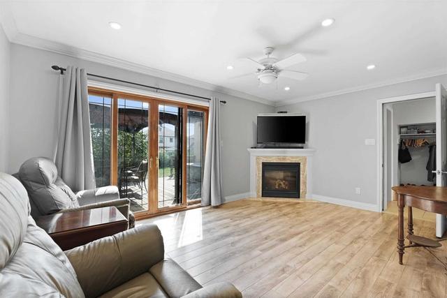 667 Oxford St, House detached with 4 bedrooms, 3 bathrooms and 10 parking in Toronto ON | Image 9