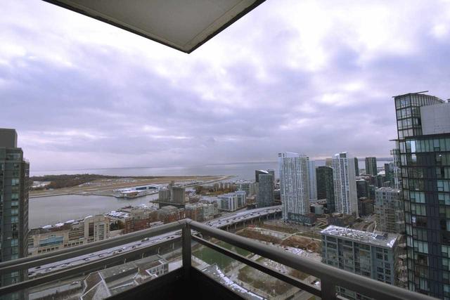 4308 - 25 Telegram Mews, Condo with 1 bedrooms, 1 bathrooms and 1 parking in Toronto ON | Image 7