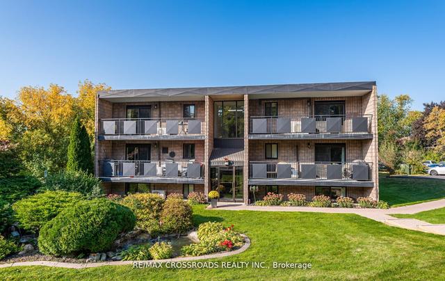 203 - 74 The Queensway S Rd, Condo with 3 bedrooms, 1 bathrooms and 1 parking in Georgina ON | Image 7