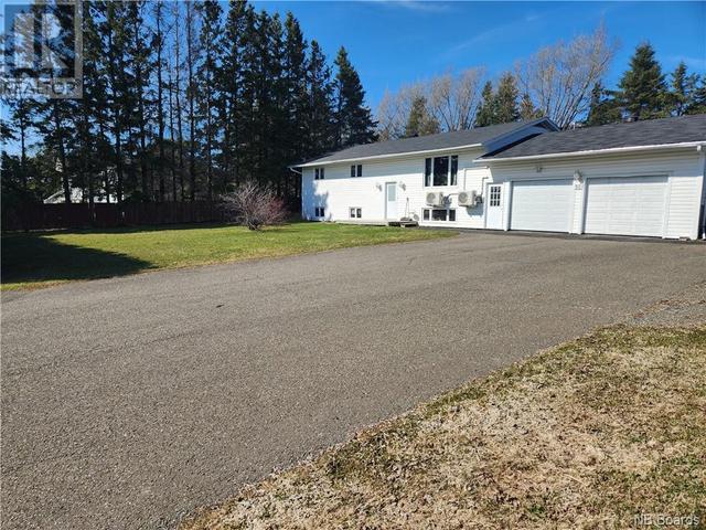 92 Dominique Street, House detached with 5 bedrooms, 2 bathrooms and null parking in Grand Falls NB | Image 2