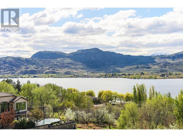 4004 39th Street, House detached with 2 bedrooms, 2 bathrooms and 3 parking in Okanagan Similkameen A BC | Image 72