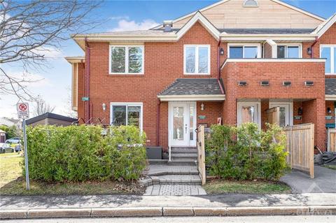 106 - 1765 Cabaret Lane, Townhouse with 1 bedrooms, 1 bathrooms and 1 parking in Ottawa ON | Card Image