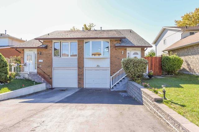 7234 Delmonte Cres, House semidetached with 3 bedrooms, 2 bathrooms and 5 parking in Mississauga ON | Card Image