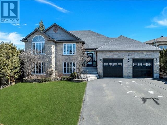367 Lakeview Place, House detached with 5 bedrooms, 2 bathrooms and null parking in Greater Sudbury ON | Image 11