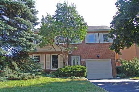 3656 Shadbush Crt, House detached with 3 bedrooms, 3 bathrooms and 4 parking in Mississauga ON | Image 1