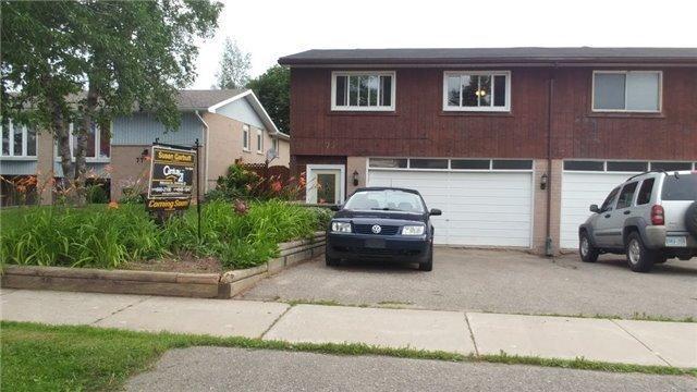 75 Burbank Cres, House semidetached with 3 bedrooms, 2 bathrooms and 2 parking in Orangeville ON | Image 1