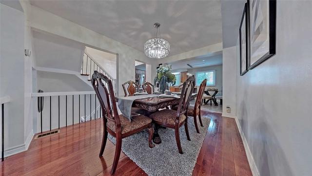 12 - 1764 Rathburn Rd E, Townhouse with 3 bedrooms, 2 bathrooms and 3 parking in Mississauga ON | Image 5