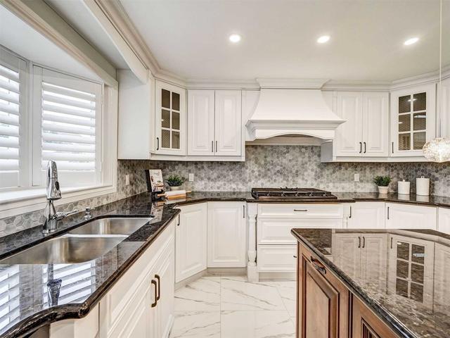 90 Flatbush Ave, House detached with 4 bedrooms, 5 bathrooms and 7 parking in Vaughan ON | Image 16